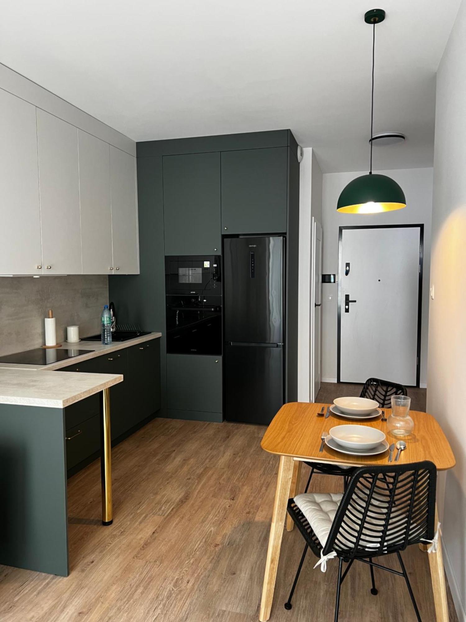 Sunrise Apartment Краков Экстерьер фото