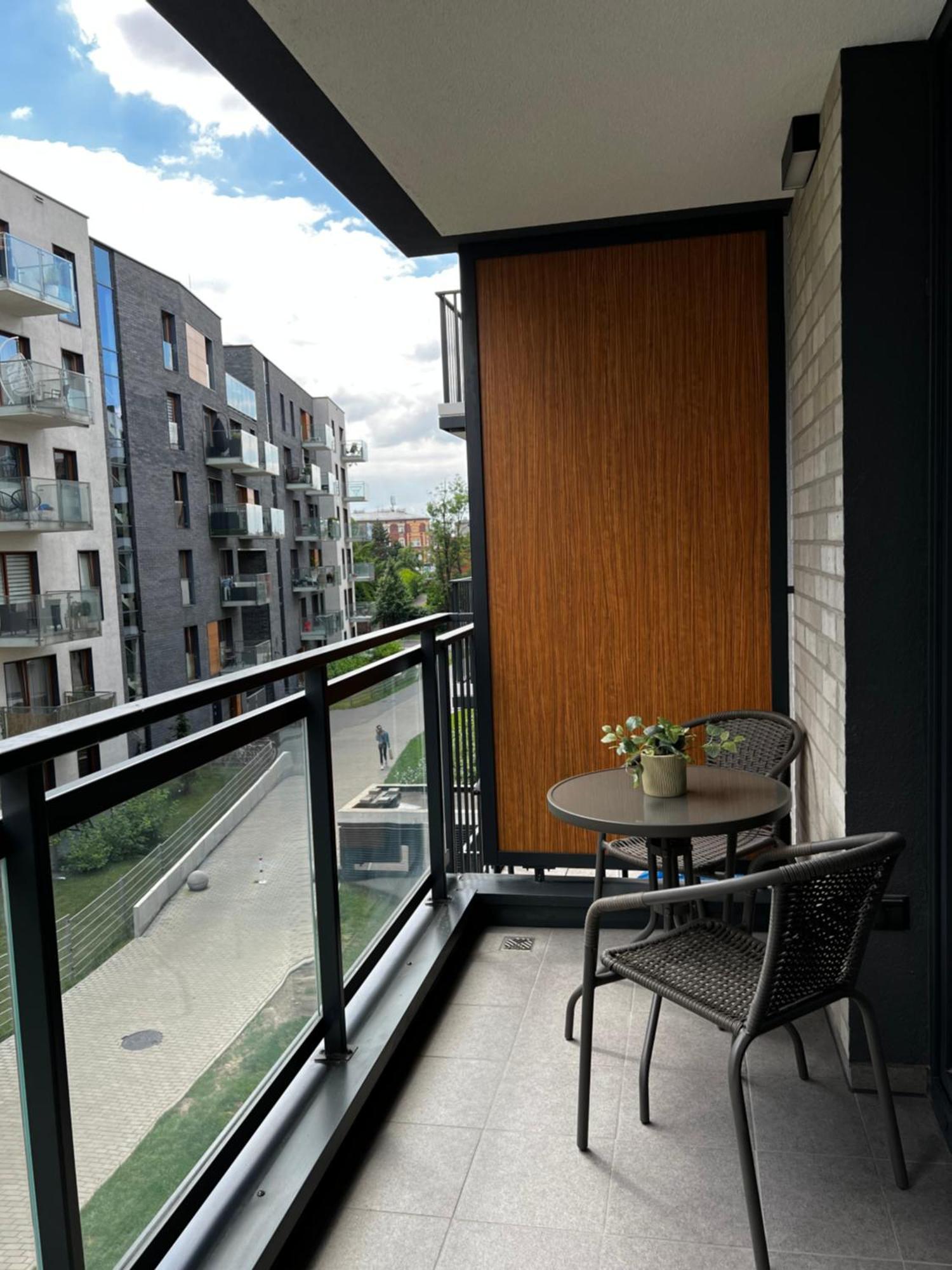Sunrise Apartment Краков Экстерьер фото